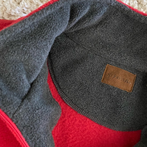 ❤️ Unisex Fleece Pullover - Picture 2 of 6